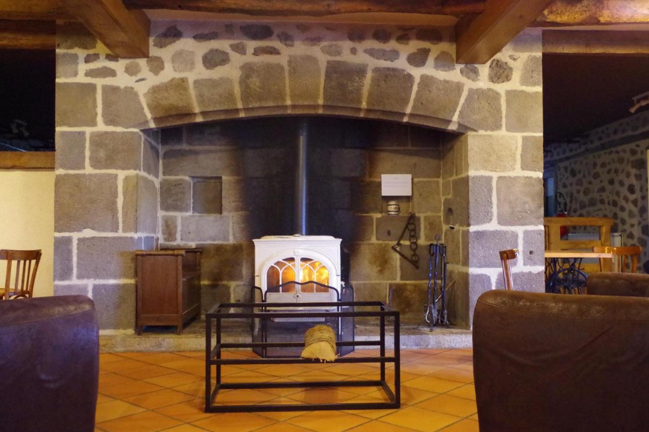 Le Grand Gîte Sainte-Eulalie  Extérieur photo